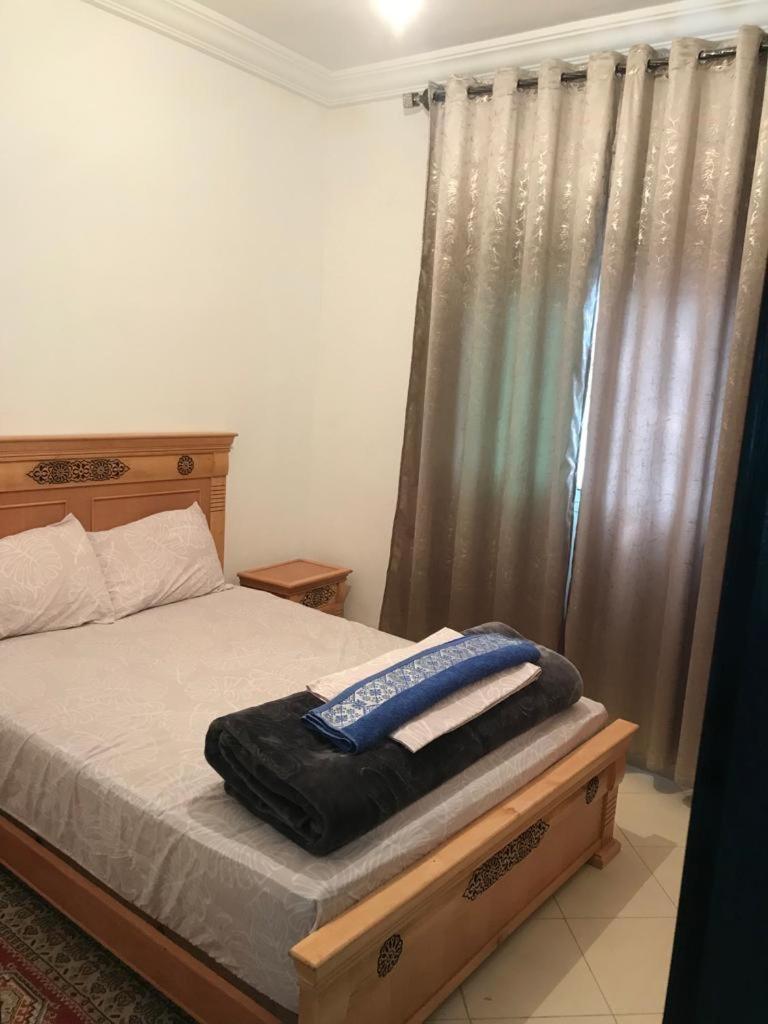 Appartement Familial Proche Aeroport Bab Andalous Tanger Exterior photo